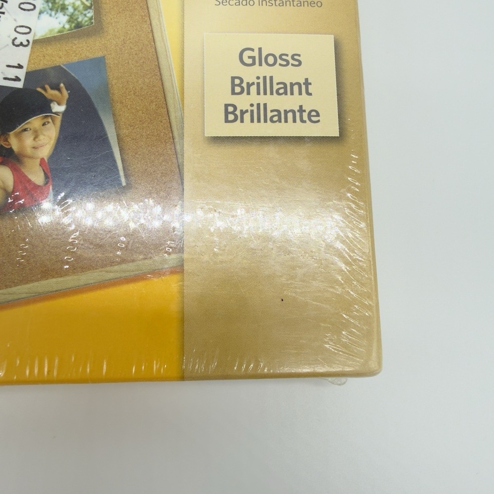 KODAK Photo Paper Gloss Instant Dry 4" x 6" 100 Sheets 6 mil Thickness - Picture 3 of 7